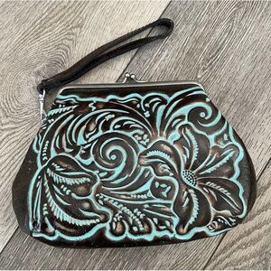 NWOT Patricia Nash Savena Hand Tooled Turquoise Leather Kisslock Wristlet Bag